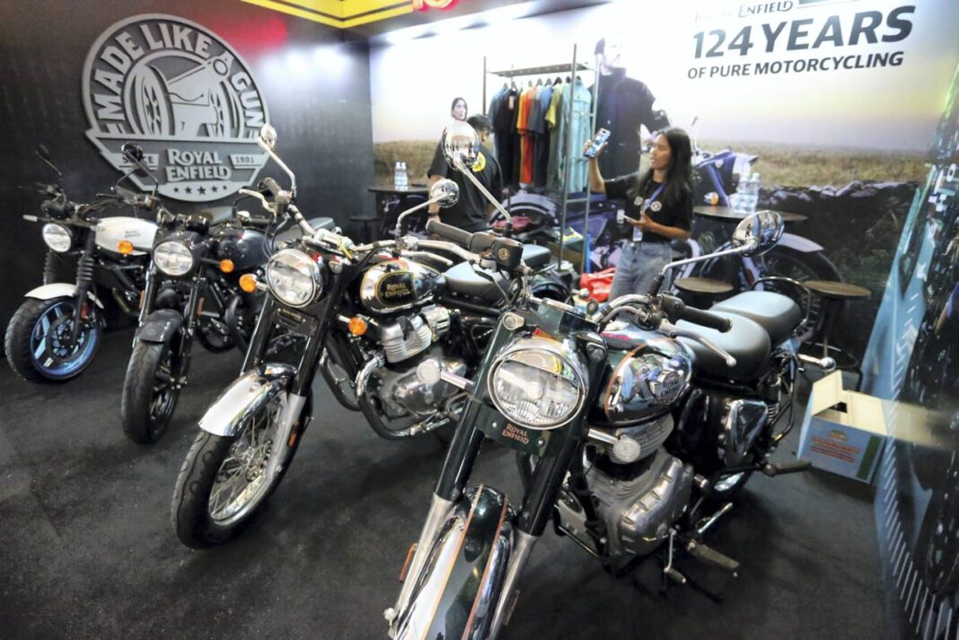 Pembukaan pameran otomotif Gaikindo Indonesia International Auto Show (GIIAS) 2025 di Sudirman Grand Ballroom, Bandung, Rabu (1/10).