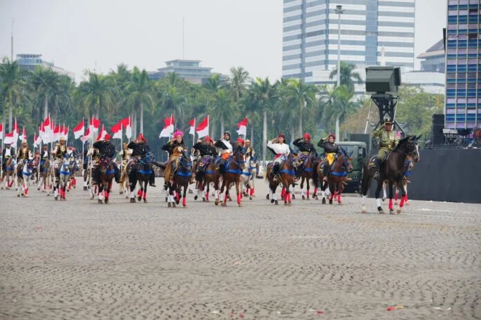 Defile Pasukan HUT TNI 1