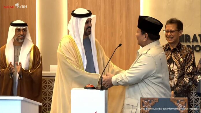 Presiden Prabowo Subianto meresmikan Rumah Sakit Kardiologi Emirates Indonesia (RS KEI), di Solo, Jawa Tengah, Rabu (19/11).