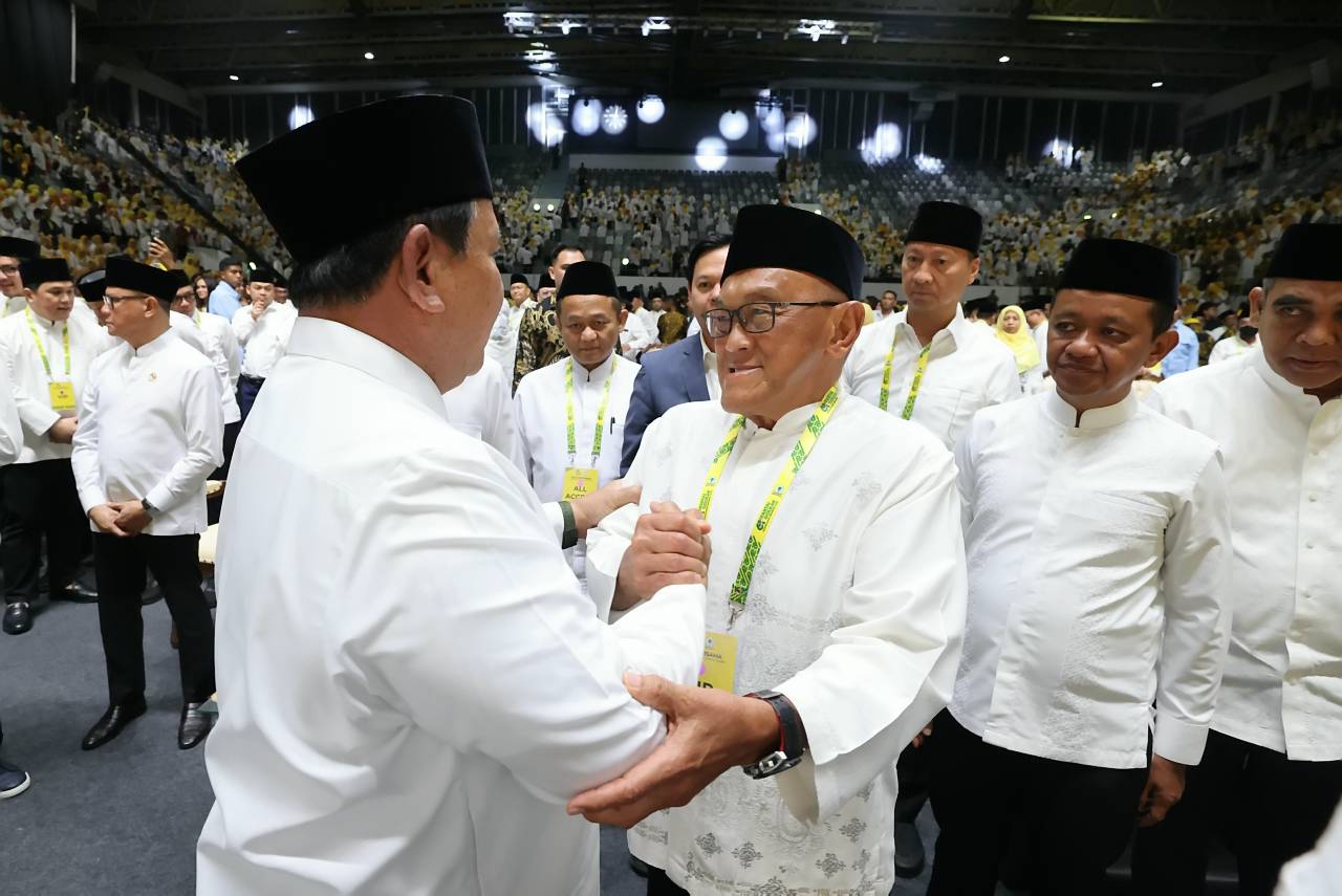 Presiden Prabowo Hadiri Puncak HUT ke-61 Partai Golkar Presiden Prabowo Subianto menghadiri puncak peringatan Hari Ulang Tahun (HUT) ke-61 Partai Golkar, di Istora Senayan, Jakarta, Jumat (5/12).