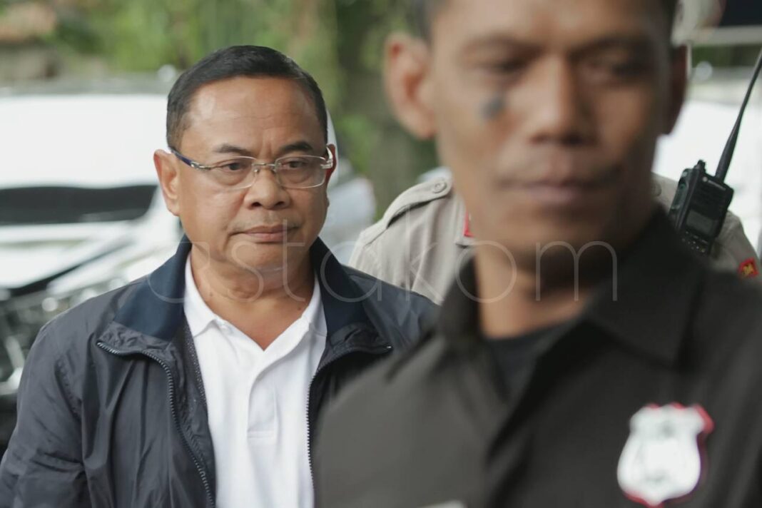 KPK Periksa Bupati Pati Sudewo Bupati Pati Sudewo tiba di Gedung KPK pasca terjaring OTT.