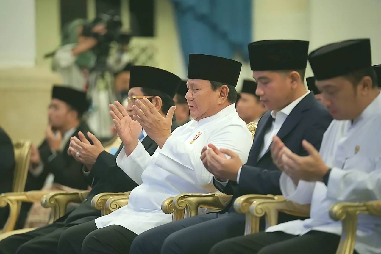 Presiden Prabowo Gelar Peringatan Nuzulul Quran Presiden Prabowo Subianto menggelar Peringatan Nuzulul Quran Tingkat Kenegaraan di Istana Negara